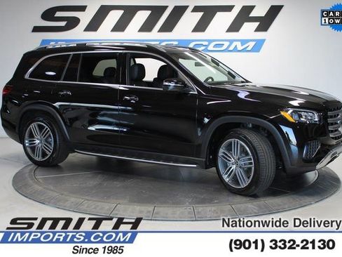 Used 2025 Mercedes-Benz GLS 450 4MATIC image 1