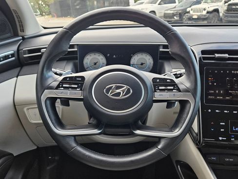 Used 2023 Hyundai Tucson Limited AWD/4WD image 15