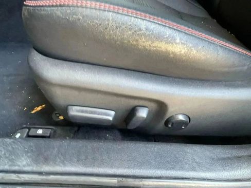 Used 2016 Toyota Camry SE image 21