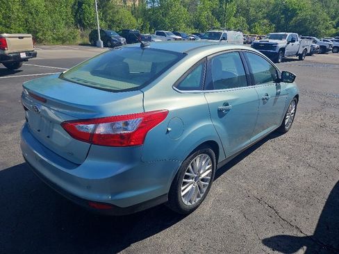 Used 2012 Ford Focus SEL FWD image 6