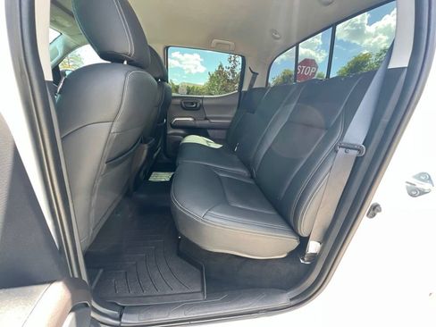 Used 2023 Toyota Tacoma SR5 w/ Technology Package RWD image 27