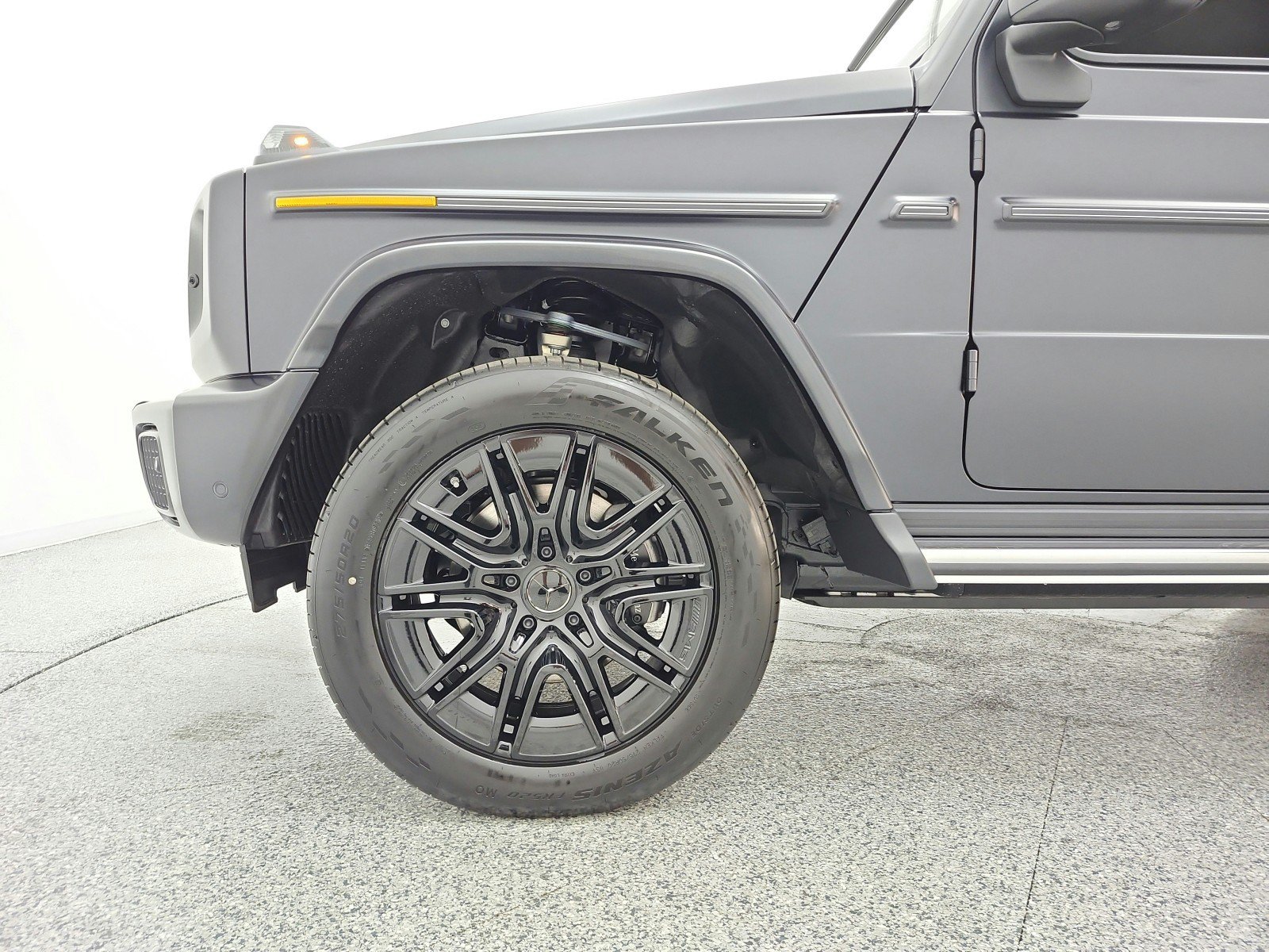 New 2027 Mercedes-Benz G 580 e image 13