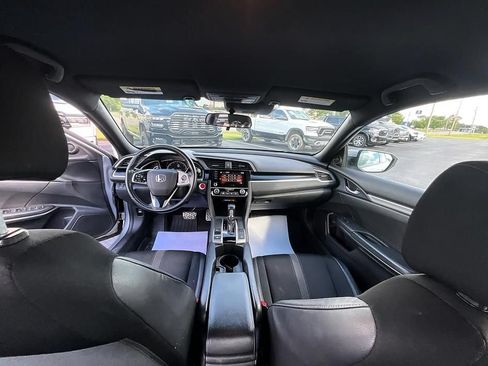 Used 2020 Honda Civic Sport image 33