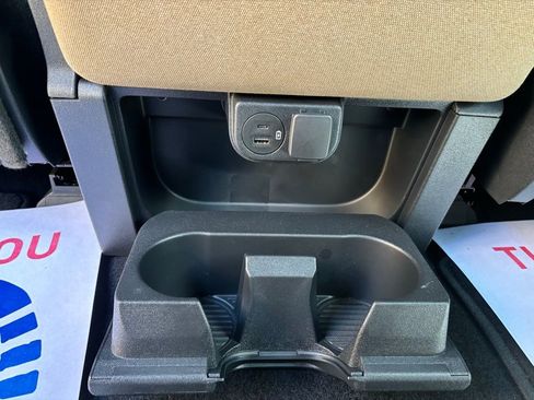 Used 2023 Ford F150 XLT image 32