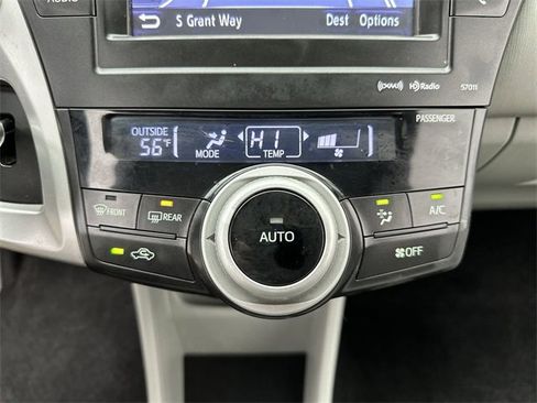 Used 2014 Toyota Prius V Three image 19