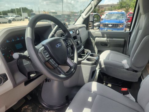 New 2025 Ford E-350 and Econoline 350 Super Duty w/ Power Equipment Group image 8