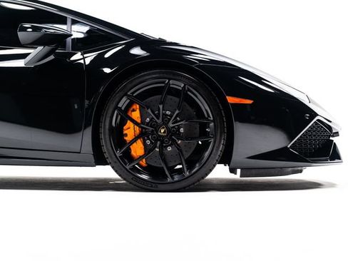 Used 2018 Lamborghini Huracan LP 610-4 AWD/4WD image 11