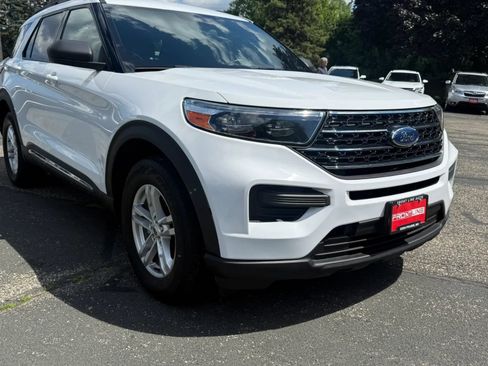 Used 2020 Ford Explorer XLT AWD/4WD image 13