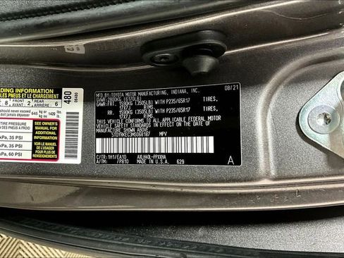 Used 2021 Toyota Sienna XLE image 32