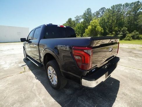 Used 2024 Ford F150 Lariat w/ FX4 Off-Road Package AWD/4WD image 5