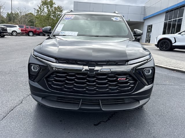 Used 2024 Chevrolet TrailBlazer RS w/ Convenience Package FWD image 8