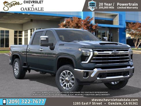 New 2026 Chevrolet Silverado 2500 LTZ w/ LTZ Premium Package AWD/4WD image 7