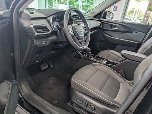 Used 2023 Chevrolet TrailBlazer LT image 6
