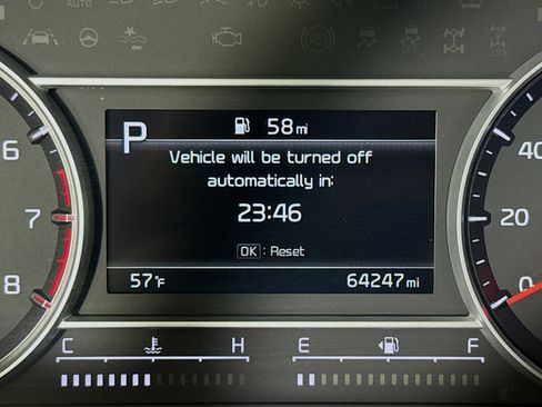 Used 2023 Kia Sorento S image 15