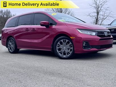 Used 2025 Honda Odyssey Touring