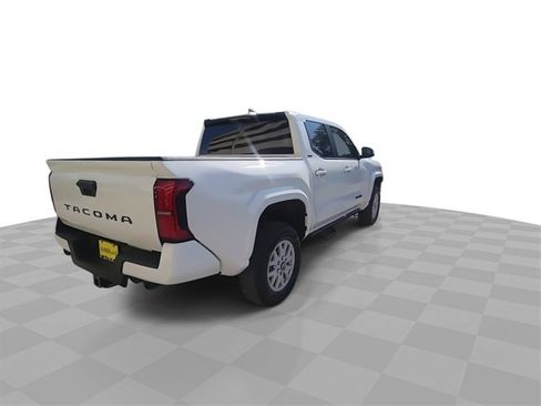Used 2025 Toyota Tacoma SR5 image 8