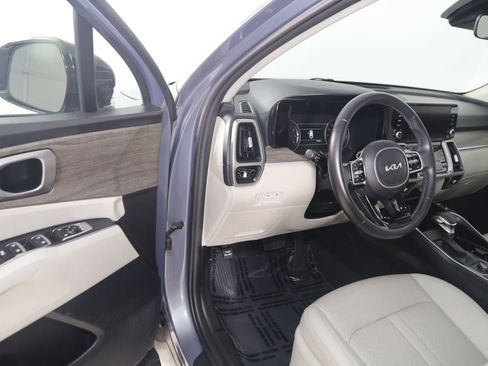 Used 2023 Kia Sorento S w/ Panoramic Sunroof Package AWD/4WD image 47