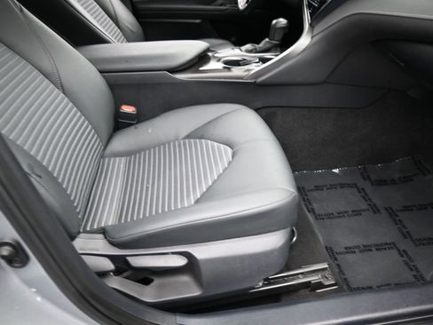 Used 2024 Toyota Camry SE w/ Convenience Package FWD image 39