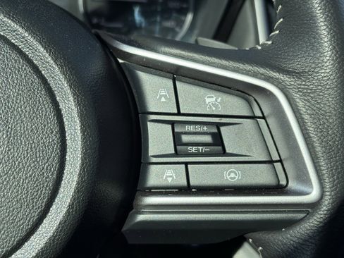 Used 2025 Subaru Outback Premium image 16