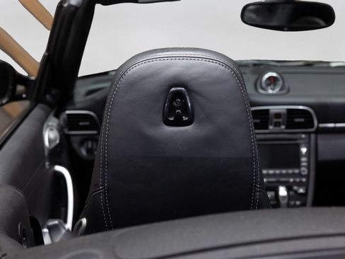 Used 2012 Porsche 911 Carrera Black Edition RWD image 18