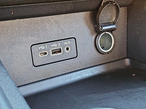 Certified 2023 Nissan Sentra SR w/ SR Premium Package image 22