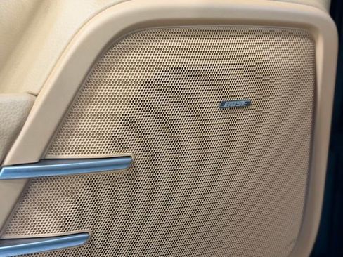 Used 2012 Porsche Cayenne image 19