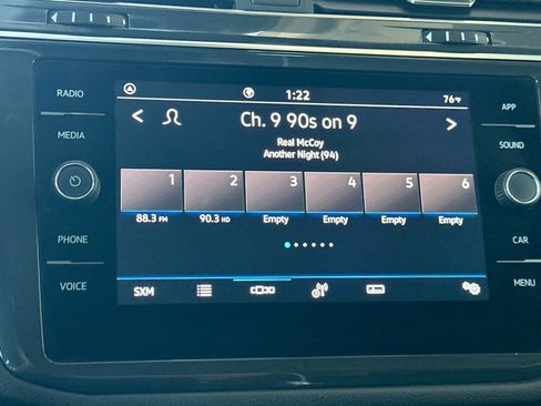 Certified 2023 Volkswagen Tiguan SE FWD image 20