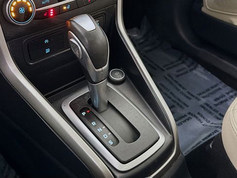 Used 2021 Ford EcoSport Titanium image 19