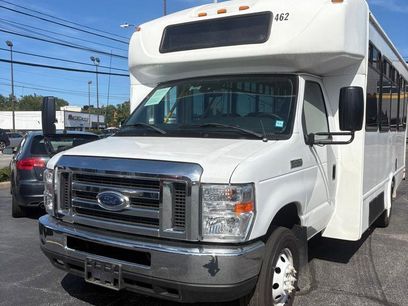 Used 2017 Ford E-450 and Econoline 450 Super Duty w/ Shuttle Bus Prep Package