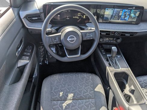 New 2026 Nissan Kicks SV w/ SV Premium Package FWD image 6