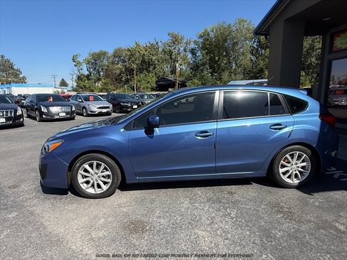 Used 2014 Subaru Impreza 2.0i Premium w/ All-Weather Package w/CVT AWD/4WD image 4