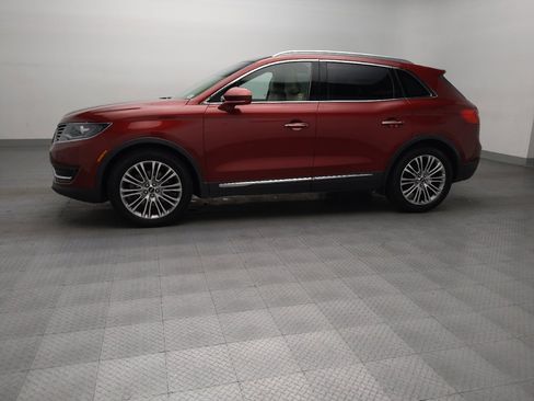 Used 2017 Lincoln MKX Reserve w/ Driver Assistance Package FWD image 2