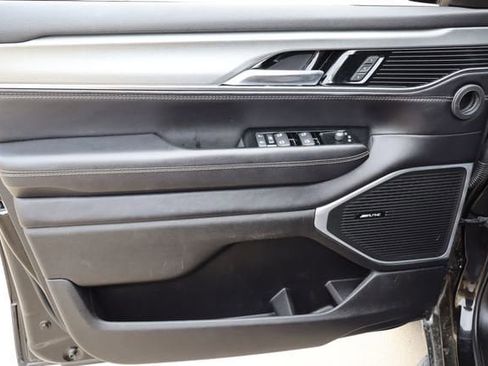 Used 2023 Jeep Wagoneer Series II RWD image 22