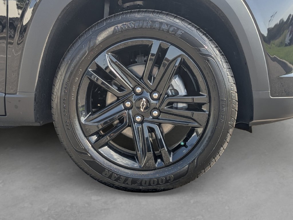 Certified 2026 Chevrolet Trax ACTIV w/ Driver Confidence Package FWD image 10