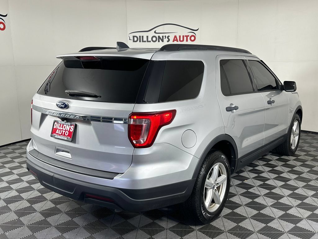 Used 2019 Ford Explorer FWD image 7