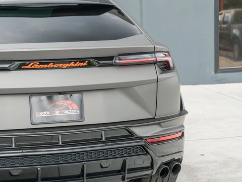 Used 2023 Lamborghini Urus S AWD/4WD image 43