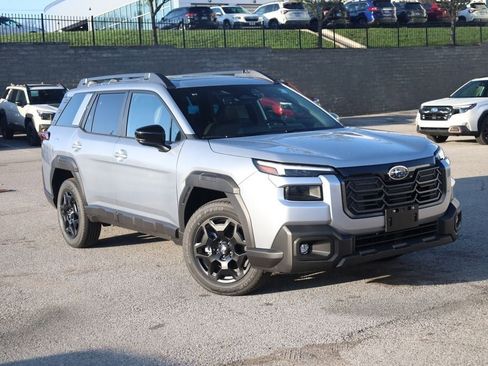 New 2026 Subaru Outback Limited AWD/4WD image 2