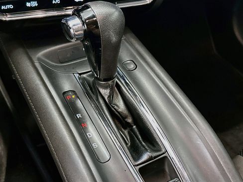Used 2020 Honda HR-V EX image 24