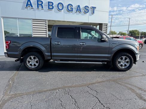 Used 2018 Ford F150 XLT w/ Equipment Group 302A Luxury AWD/4WD image 4