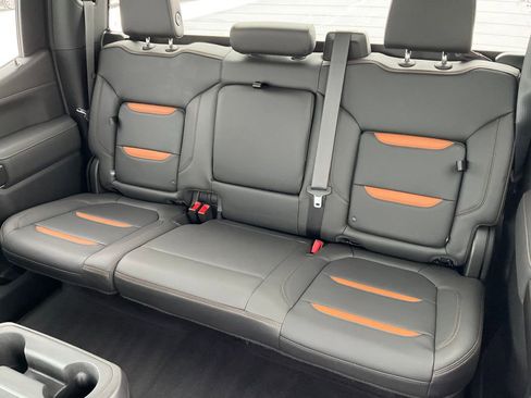 Used 2021 GMC Sierra 1500 AT4 image 23