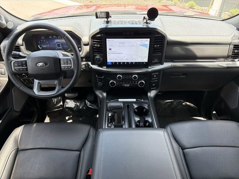 Used 2025 Ford F150 Lariat w/ Equipment Group 501A Mid AWD/4WD image 10