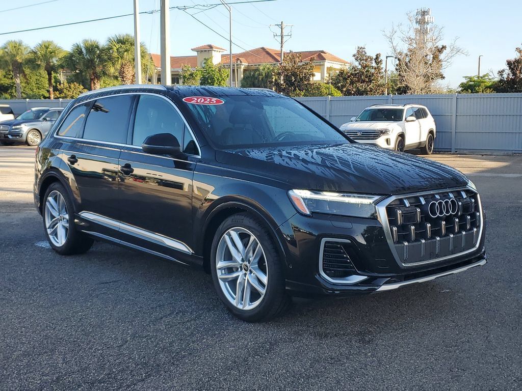 Certified 2025 Audi Q7 3.0T Premium Plus w/ Premium Plus Package AWD/4WD image 2