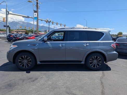 Used 2017 Nissan Armada Platinum AWD/4WD image 8