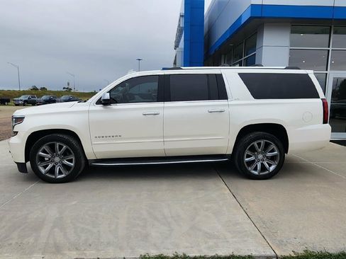 Used 2015 Chevrolet Suburban LTZ AWD/4WD image 3