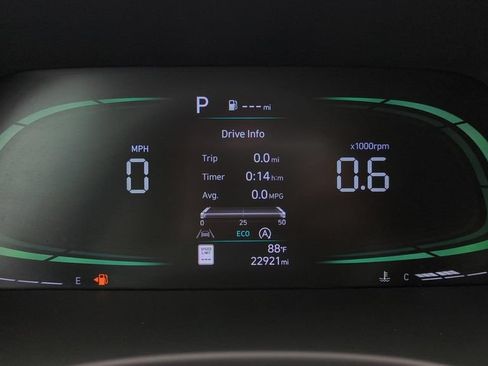 Used 2024 Hyundai Palisade SEL FWD image 22