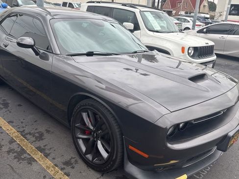 Used 2019 Dodge Challenger GT w/ Performance Handling Group image 1