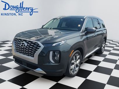 Used 2022 Hyundai Palisade SEL w/ 8P Bench Seat Package