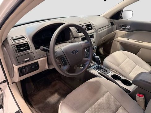 Used 2012 Ford Fusion S image 7