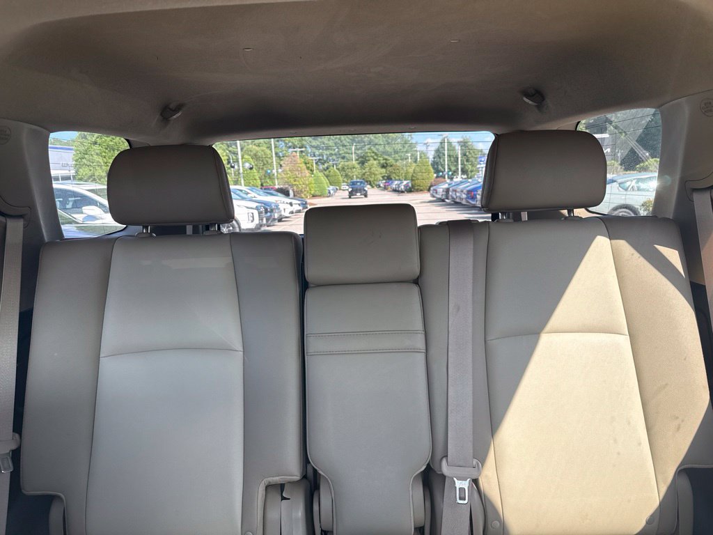 Used 2021 Toyota 4Runner SR5 Premium w/ Moonroof Package AWD/4WD image 13