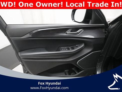 Used 2022 Jeep Grand Cherokee Altitude image 27